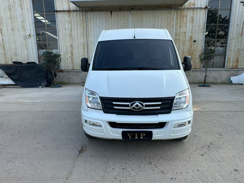 徐州23年大通V801