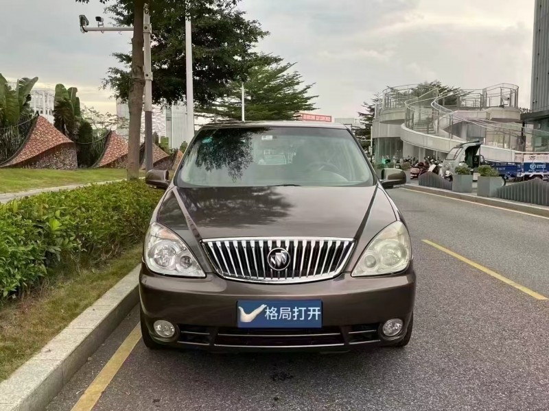 广州16年别克GL81