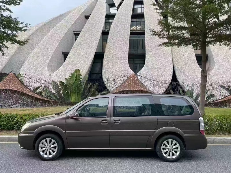 广州16年别克GL88