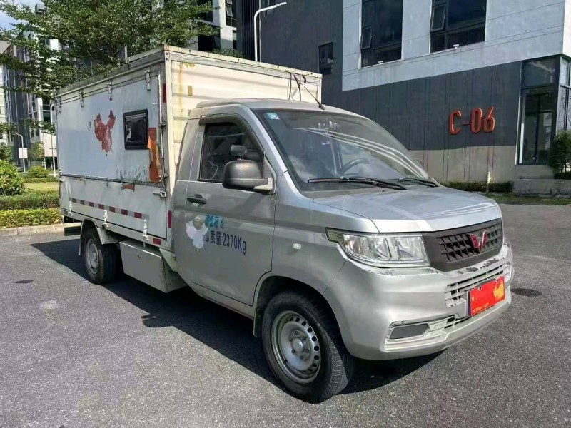 广州21年五菱汽车荣光2