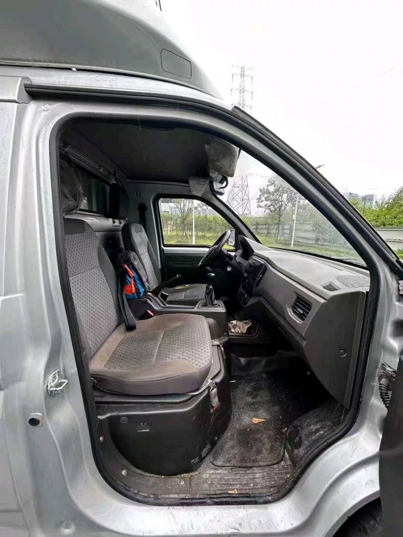 广州24年五菱汽车新卡5