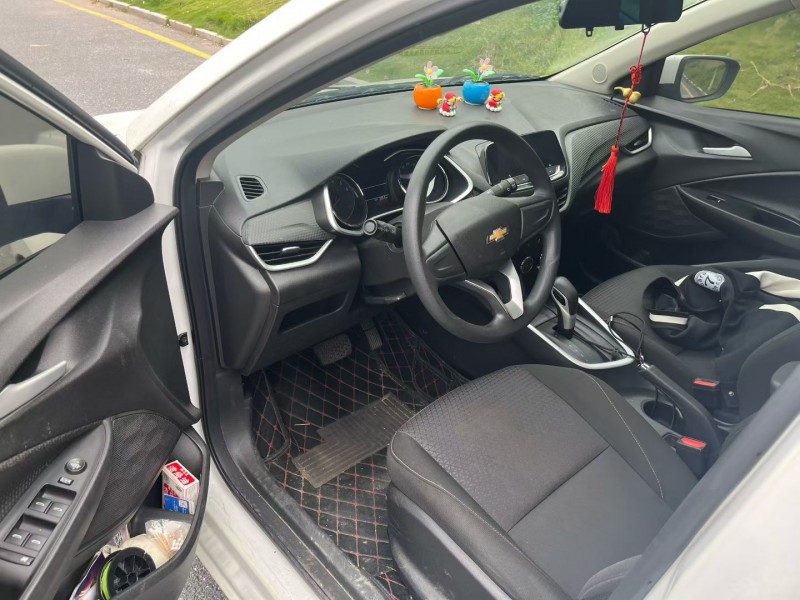 三明21年雪佛兰科沃兹5