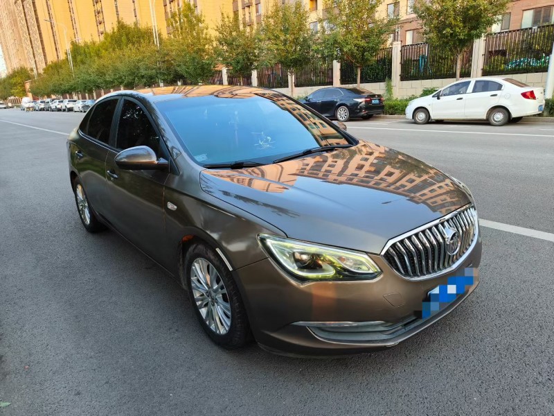 济宁15年别克英朗3