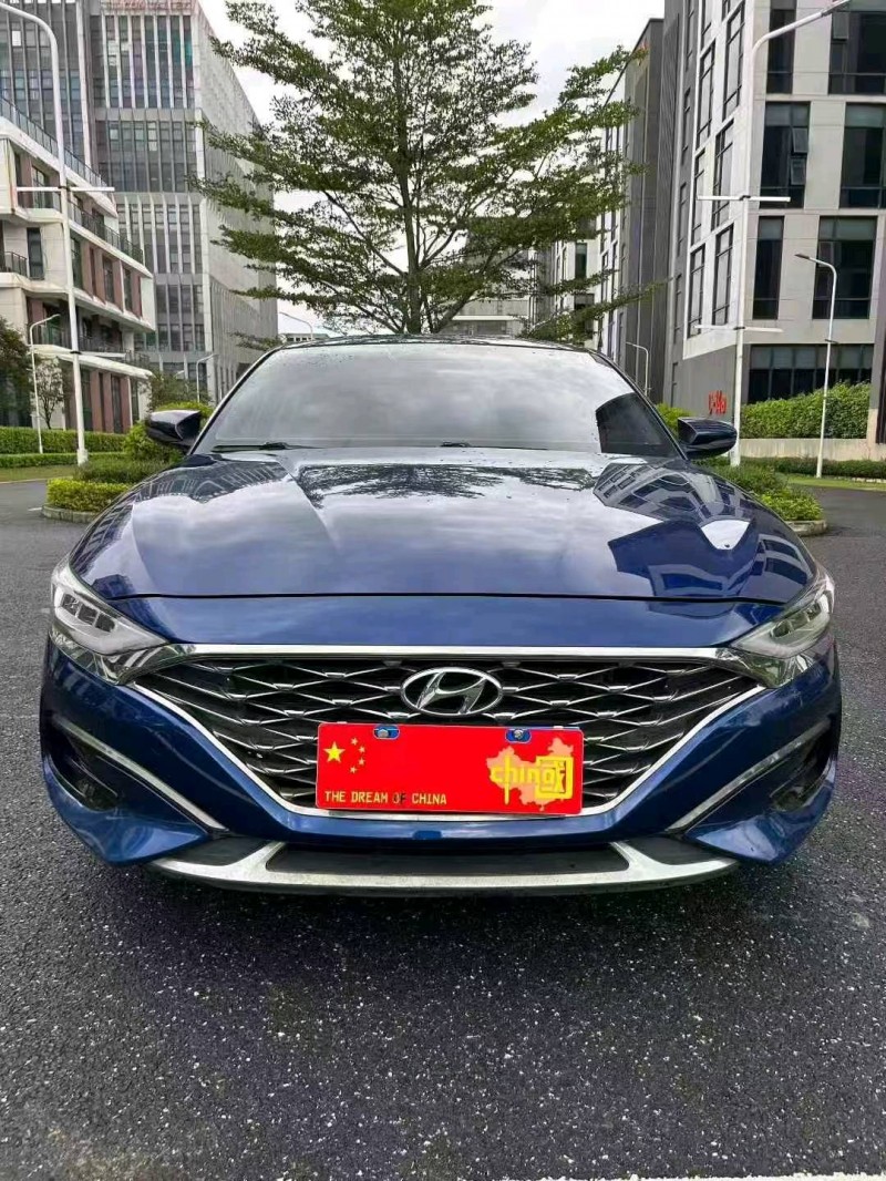 广州20年现代菲斯塔1