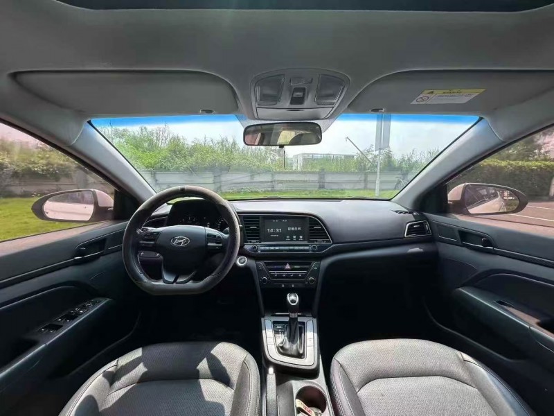 广州18年现代领动4