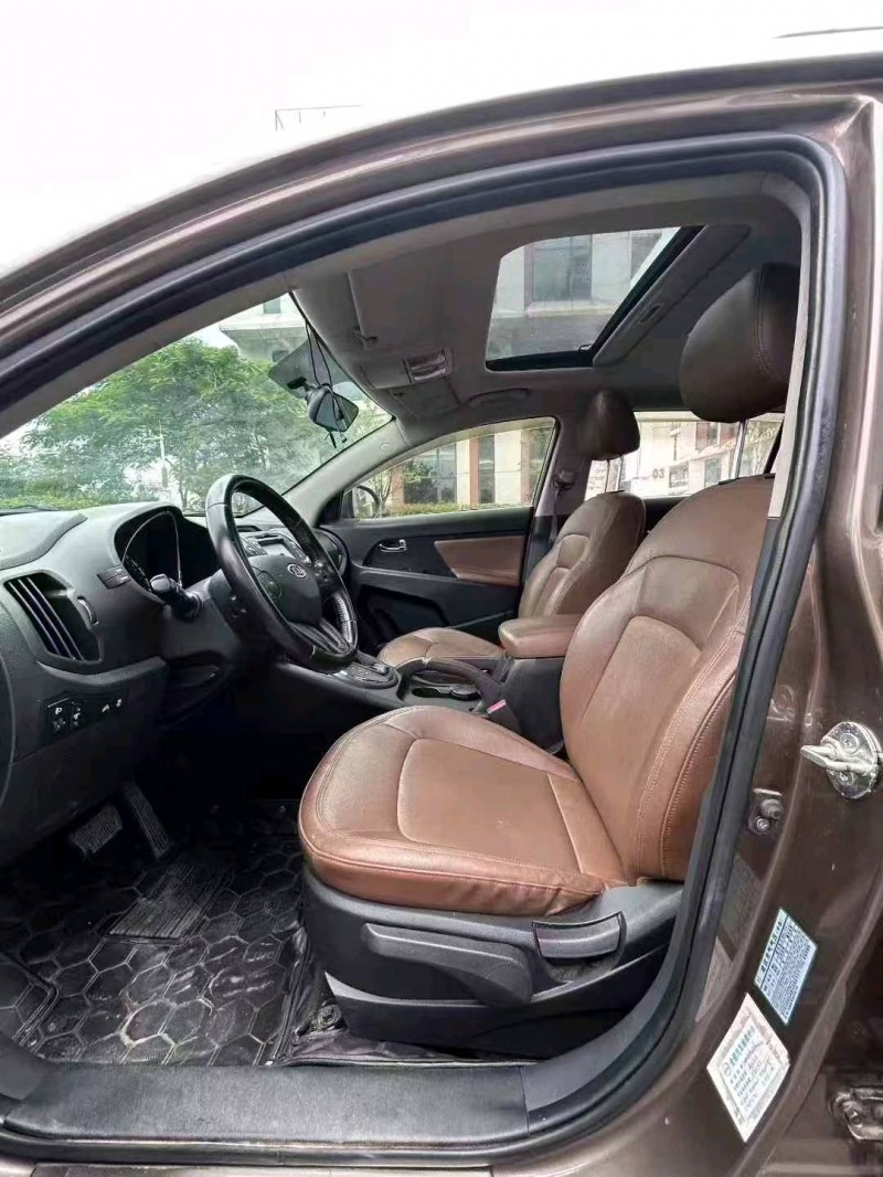 广州14年起亚智跑5