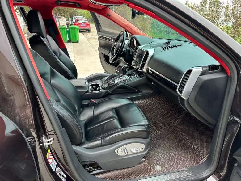 徐州17年保时捷卡宴8