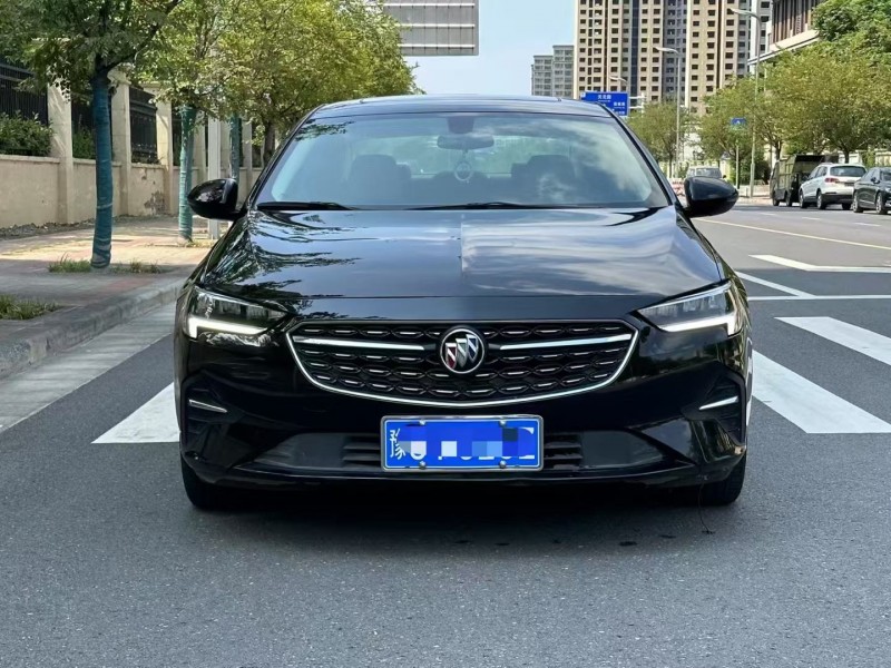 郑州21年别克君威1