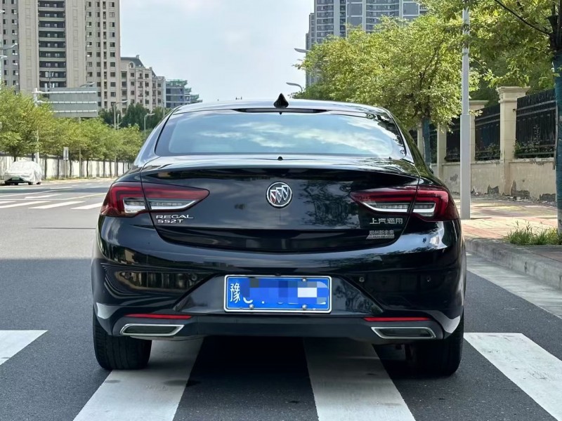 郑州21年别克君威9