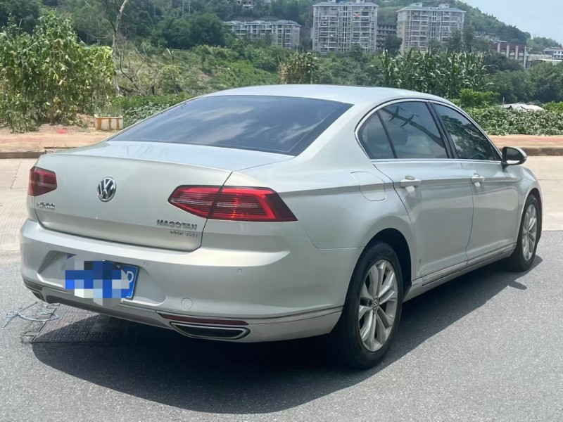 三明17年大众迈腾7