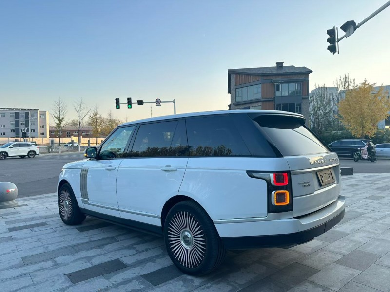 唐山19年路虎揽胜行政5