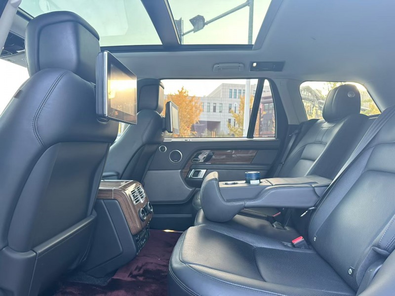 唐山19年路虎揽胜行政7