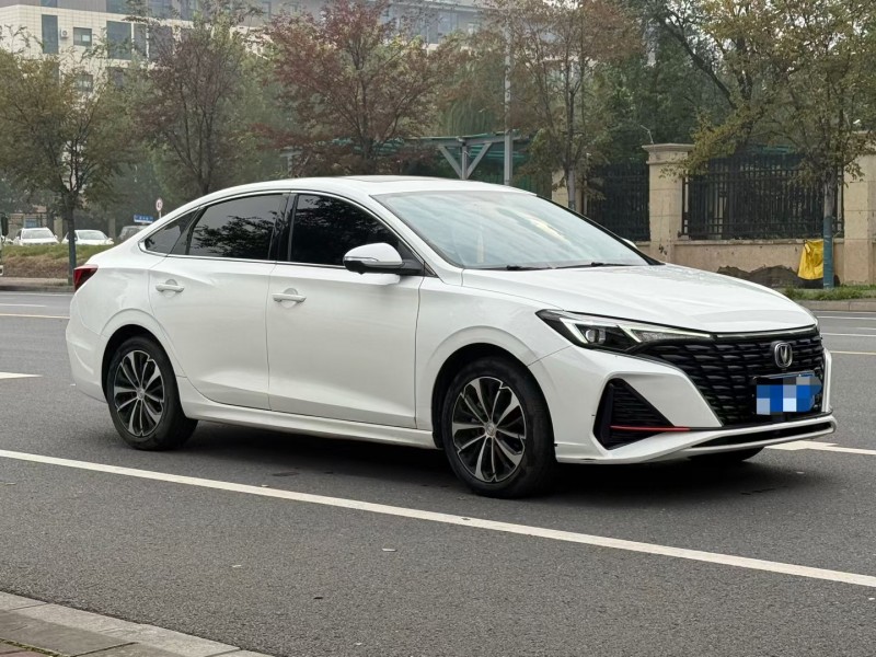 郑州23年长安汽车逸动2