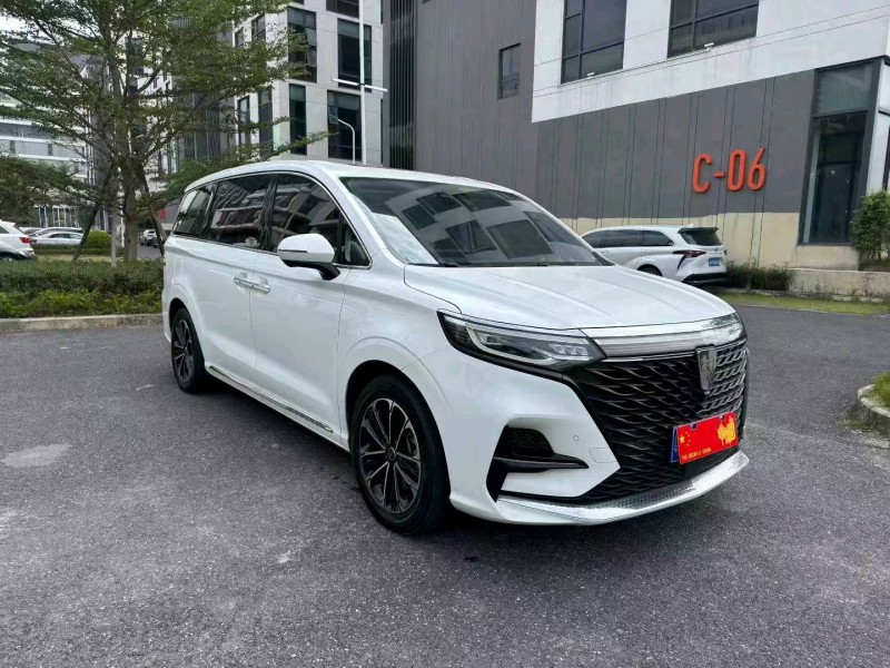 广州22年荣威IMAX82