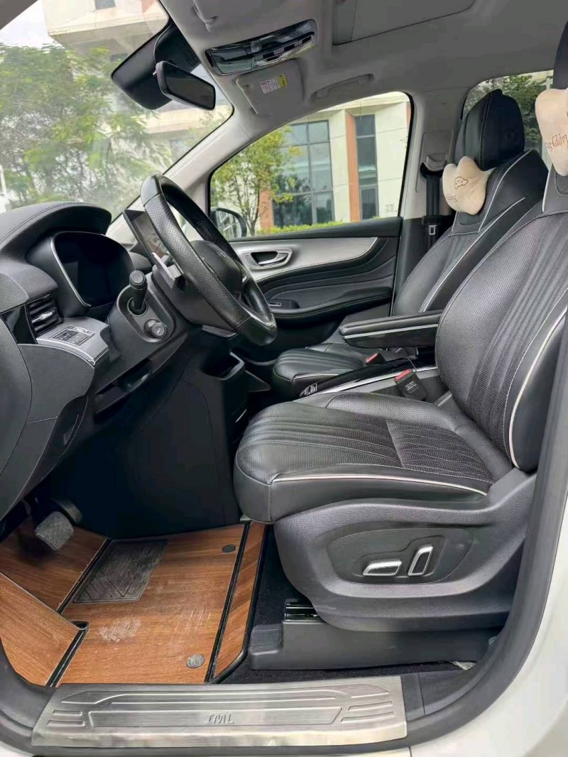 广州22年荣威IMAX85