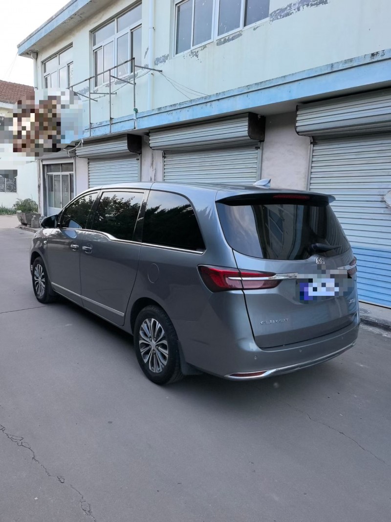 青岛20年别克GL88