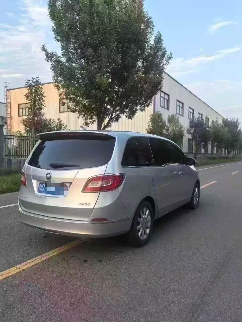 菏泽13年别克GL86