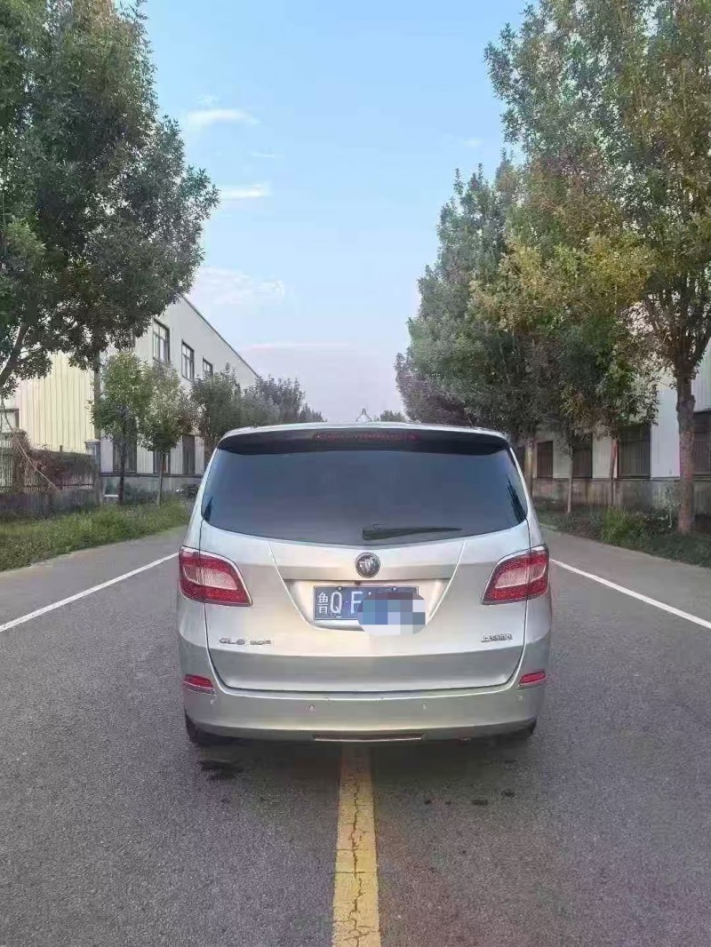 菏泽13年别克GL89