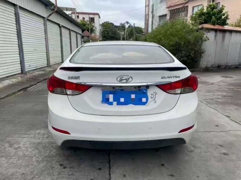 江门14年现代朗动9