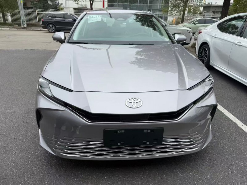 蚌埠25年丰田凯美瑞1