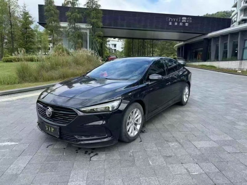 深圳21年别克君越3