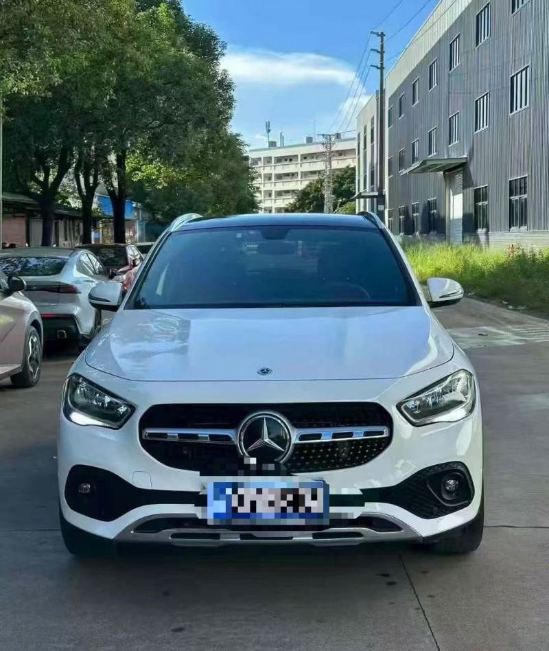 广州21年奔驰GLA1