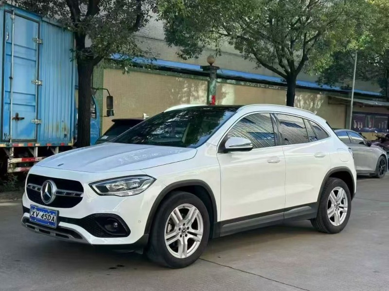 广州21年奔驰GLA2