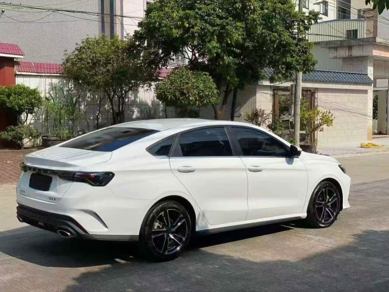 深圳22年吉利缤瑞7