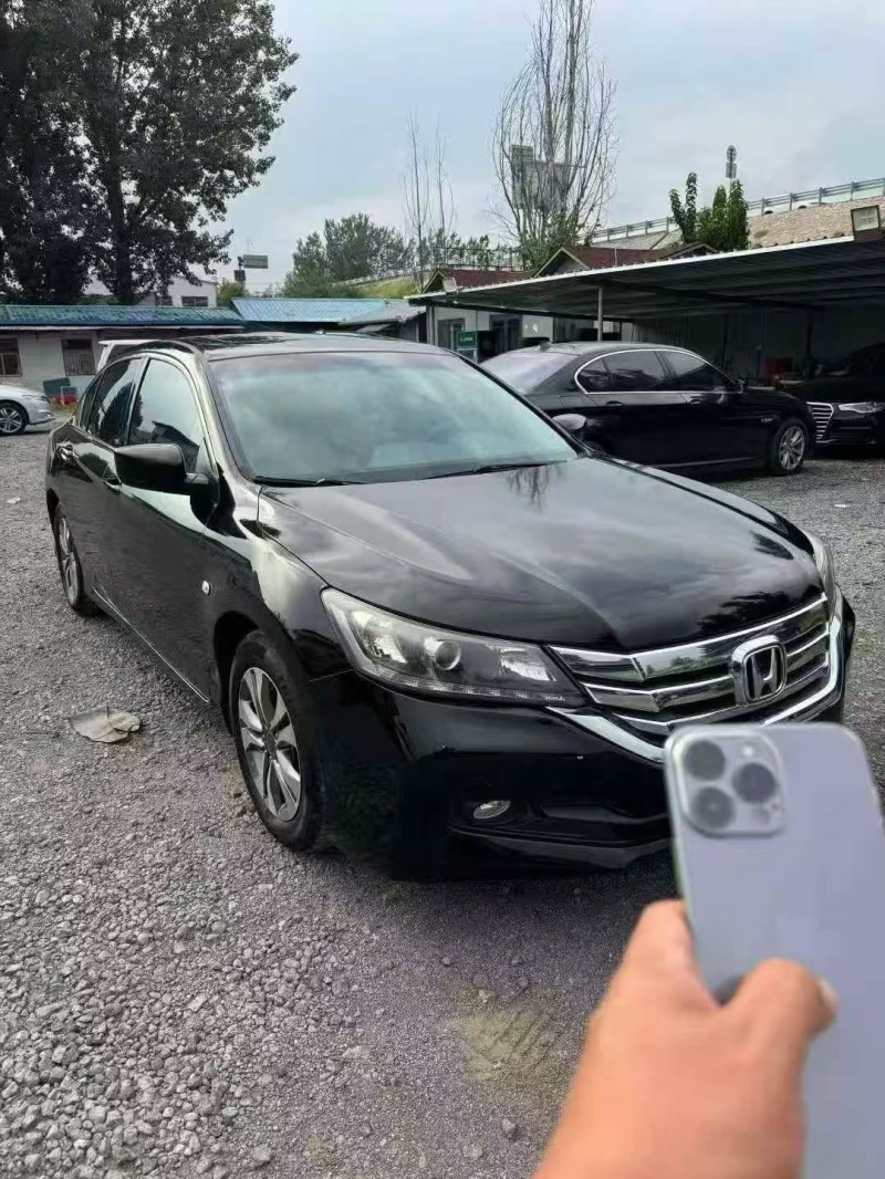 枣庄16年本田雅阁2