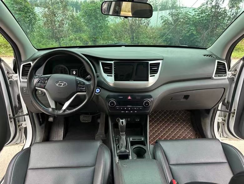 徐州16年现代途胜7