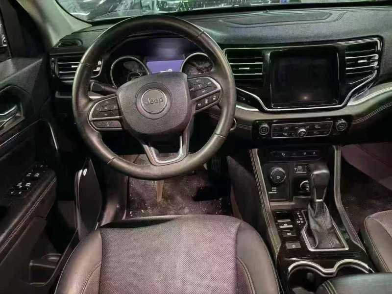 玉溪18年Jeep指挥官6