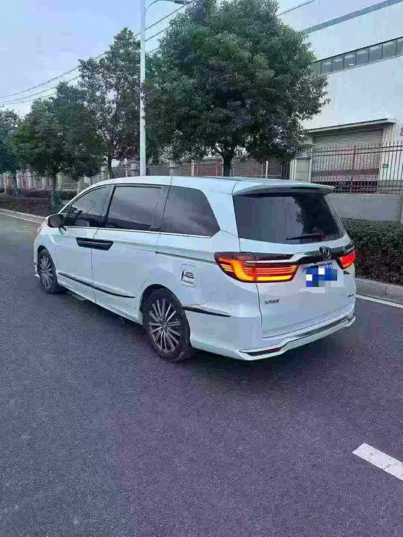 淮北24年本田艾力绅4