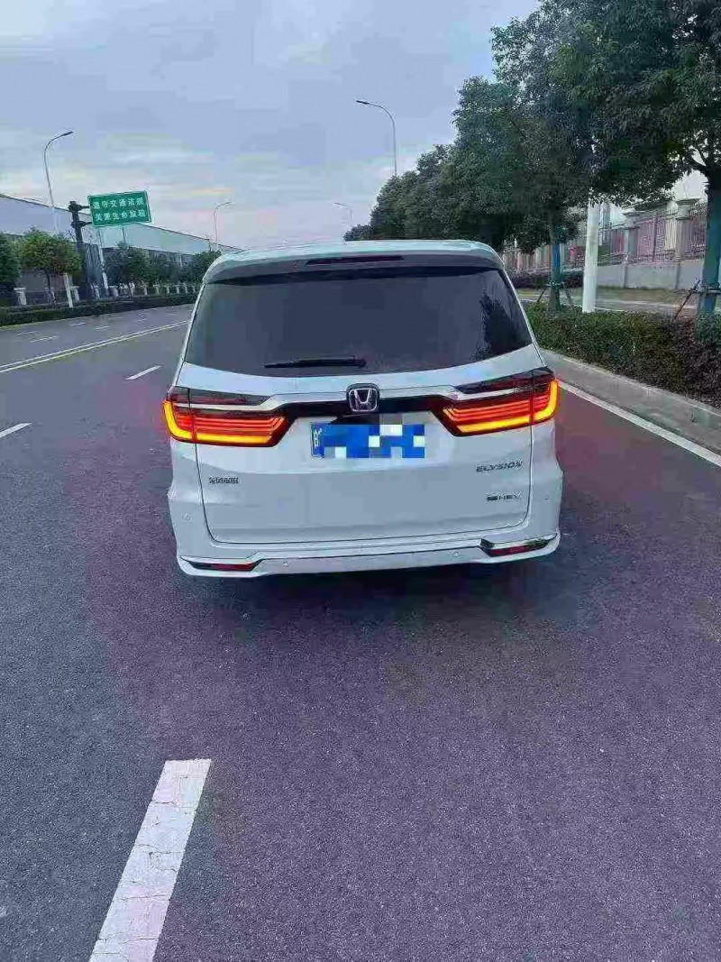 淮北24年本田艾力绅5