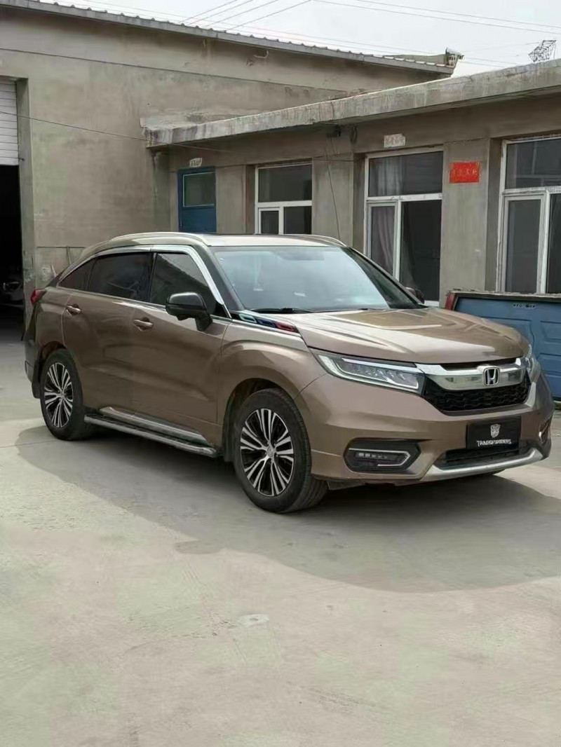 包头17年本田冠道2