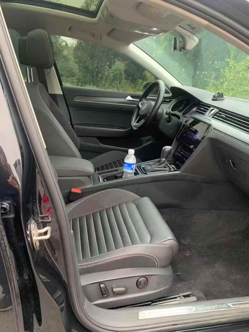 邯郸22年大众迈腾7