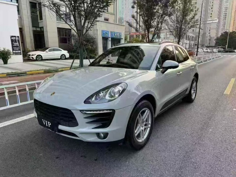 台州18年保时捷Macan2