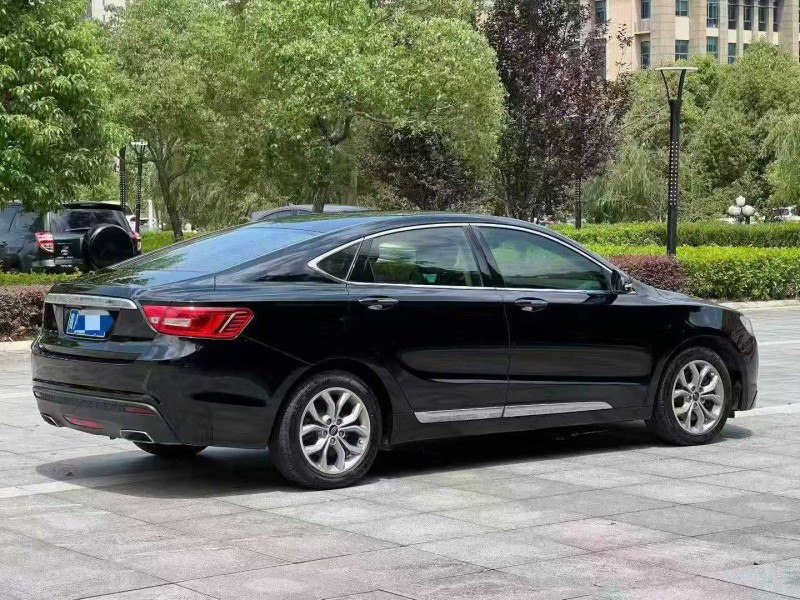 漳州16年吉利博瑞6