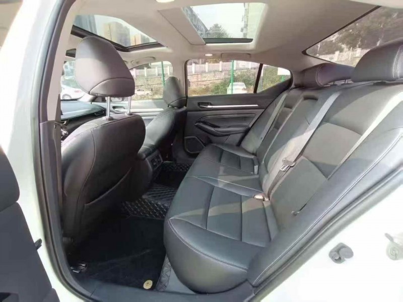 邵阳23年日产天籁5