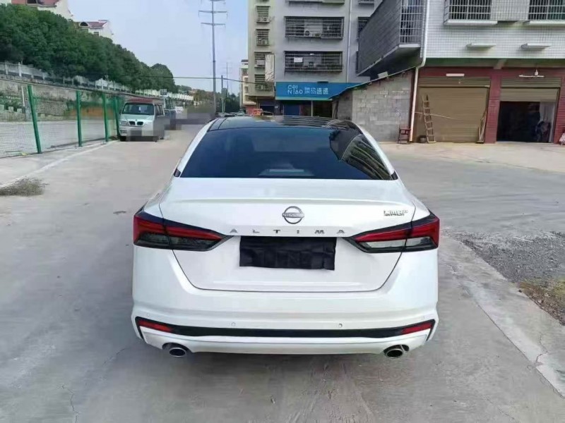 邵阳23年日产天籁7