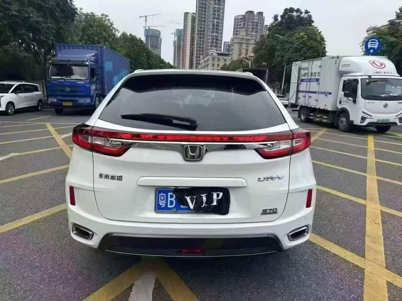 深圳18年本田URV9