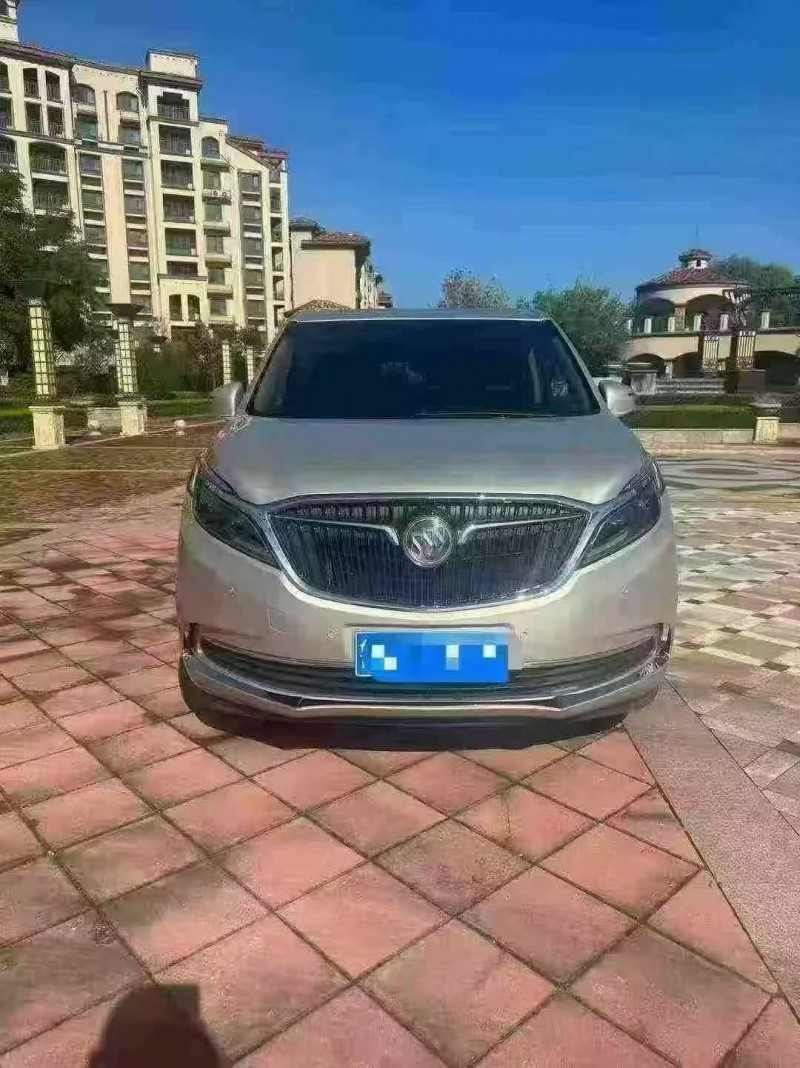 潍坊17年别克GL81