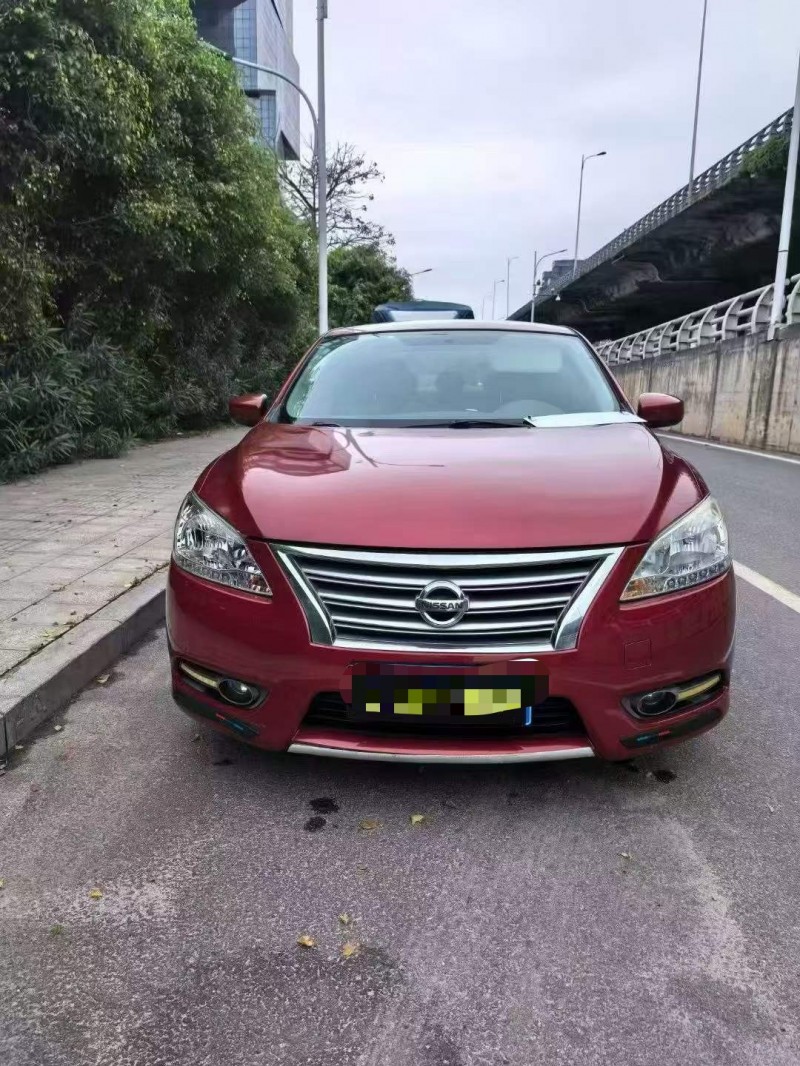 漳州13年日产轩逸1