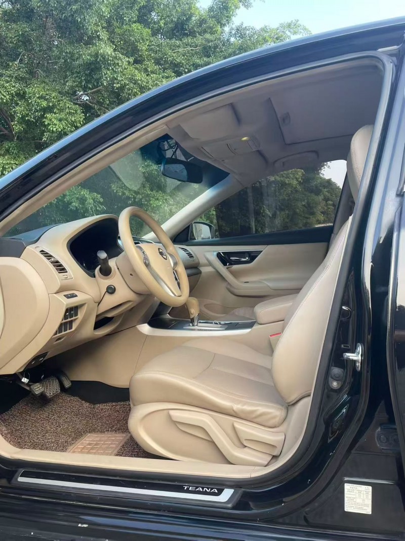 漳州17年日产天籁4