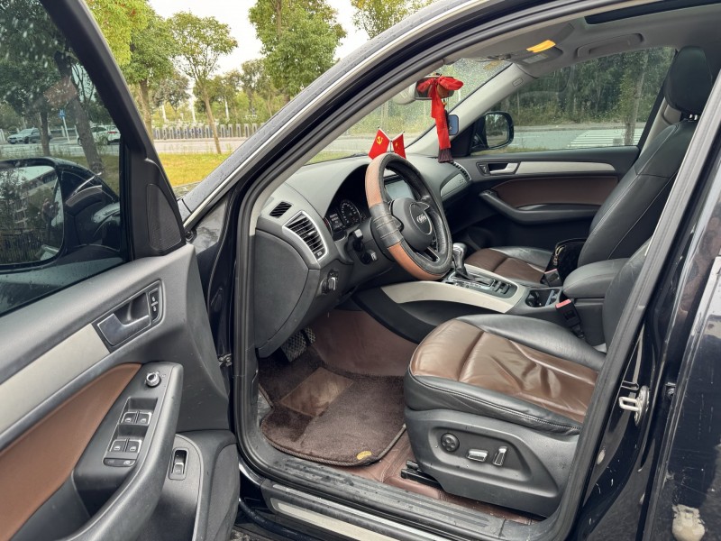 盐城17年奥迪Q56