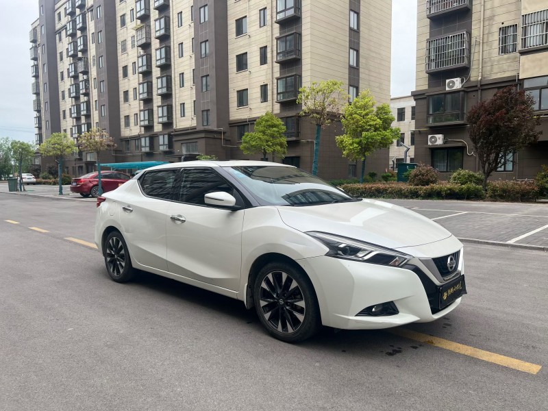 徐州20年日产蓝鸟2