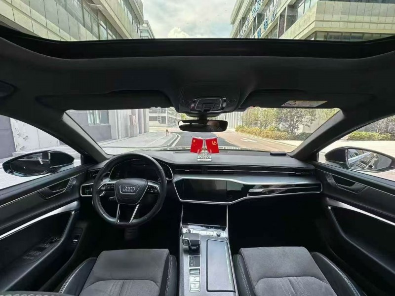 蚌埠22年奥迪A6L4