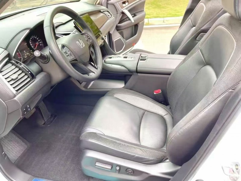 广州20年本田冠道5