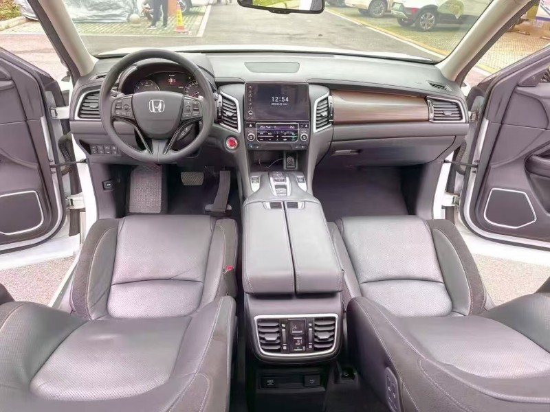 广州20年本田冠道7