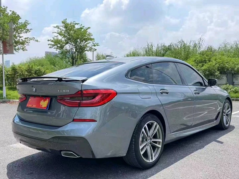 广州20年宝马6系8