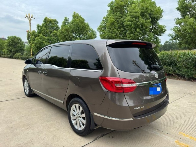 盐城18年别克GL84